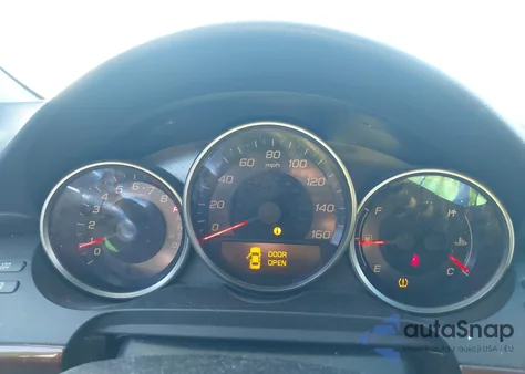 2005 Acura Rl 3.5 from USA, damaged, VIN JH4KB16515C017891